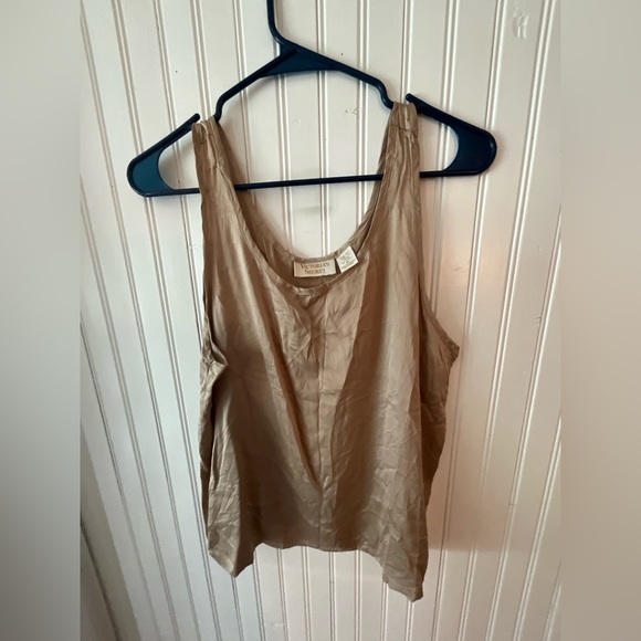 Vintage Victoria’s Secret Silk Camisole (M) - Picture 1 of 3